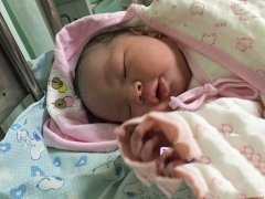 恭喜陆先生喜得一女